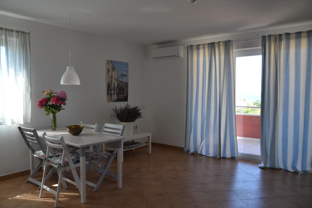 Apartments Roza Medulin Chambre photo